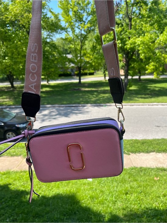 Marc Jacobs Handbags - Marc Jacobs Pink Leather Snapshot Camera Bag with Logo Strap